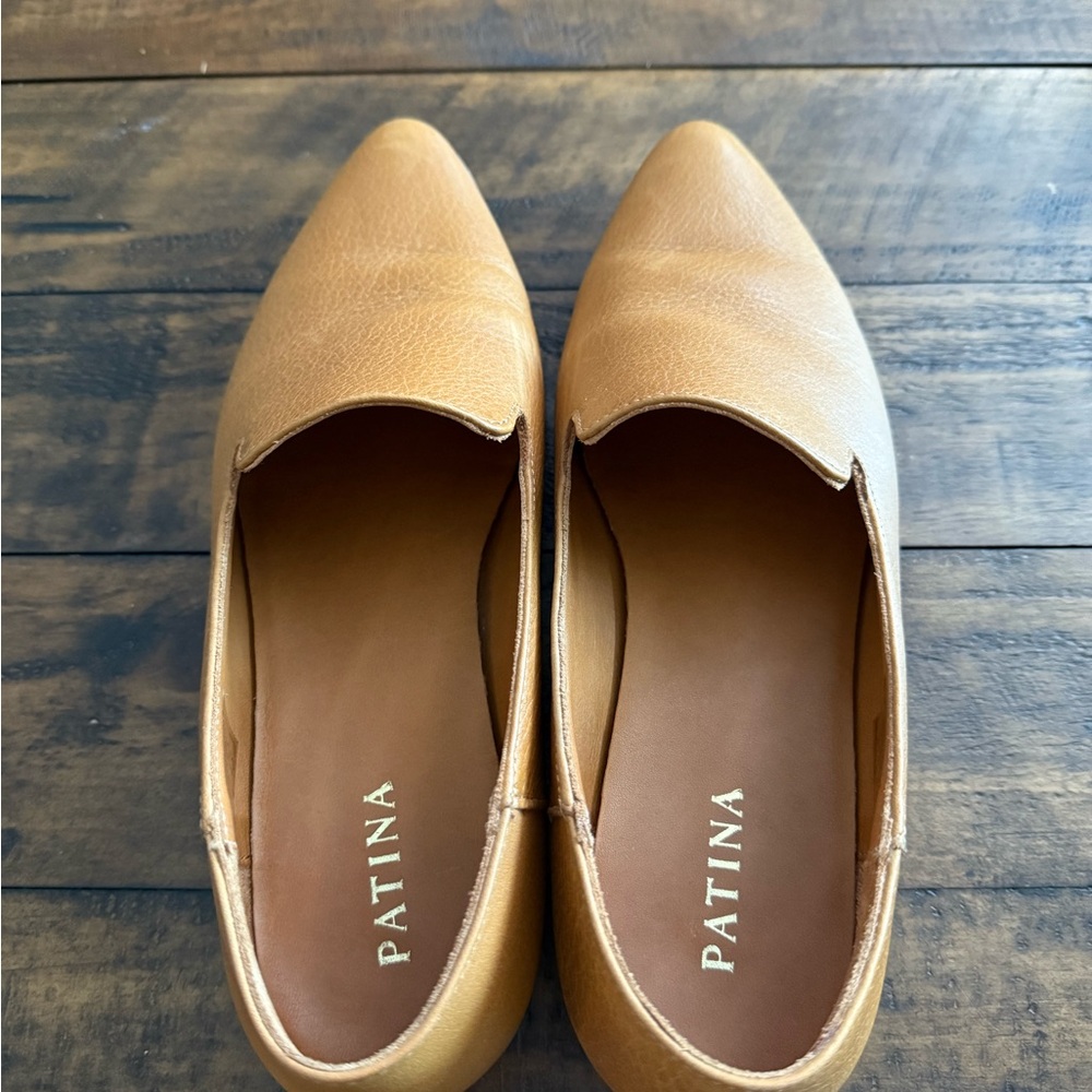 Sz 8 Women’s Patina Brand Tan Leather Loafers Classic - Picture 3 of 5